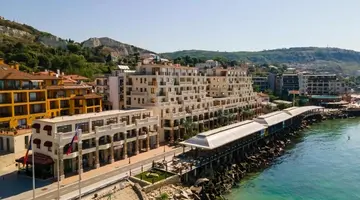 Maria Palace Aparthotel