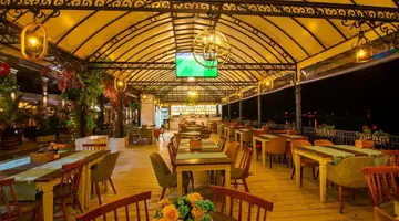 Maria Palace Aparthotel