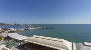 Maria Palace Aparthotel