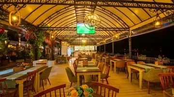 Maria Palace Aparthotel