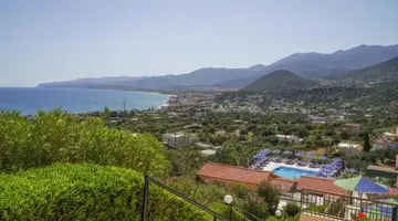 MARIAMARE APTS