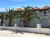 Mariana Hotel and Studios