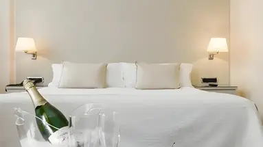 Mariano Cubi Aparthotel