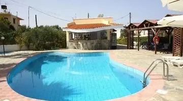 Marie Evans Hotel*