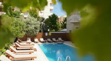 Marika Hotel