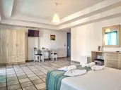 Marilisa Hotel