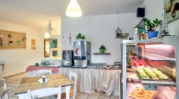 Marilisa Hotel