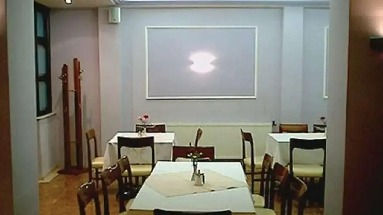 Marina  Athens Hotel