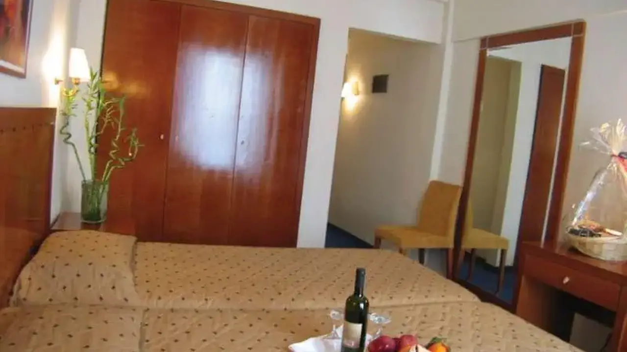 Marina  Athens Hotel