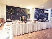 Marina Athens Hotel