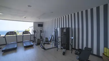 MARINA BAYVIEW (ADULTS ONLY 16+)