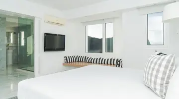 Marina Bayview - Adults Only