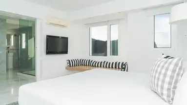 Marina Bayview - Adults Only