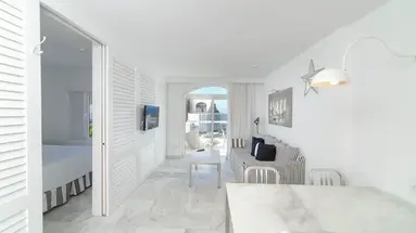 Marina Bayview - Adults Only