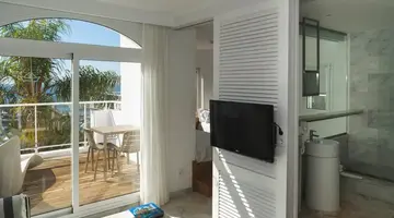 Marina Bayview - Adults Only