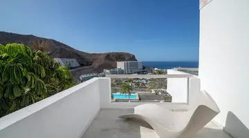 Marina Bayview - Adults Only