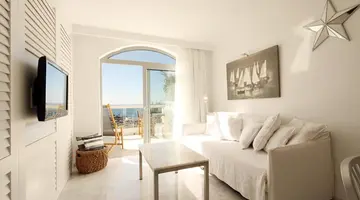 Marina Bayview - Adults Only
