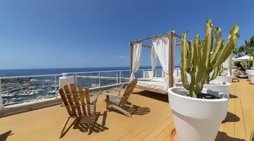 Marina Bayview - Adults Only