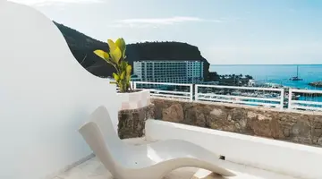 Marina Bayview - Adults Only
