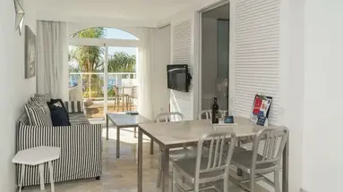 Marina Bayview - Adults Only