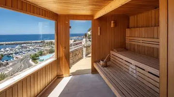 Marina Bayview - Adults Only