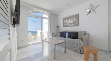 Marina Bayview - Adults Only