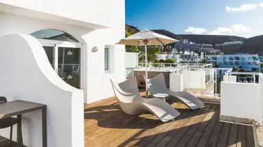 Marina Bayview - Adults Only