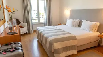 Marina Club Lagos Resort
