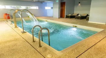 Marina Club Lagos Resort