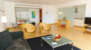 Marina Club Lagos Resort