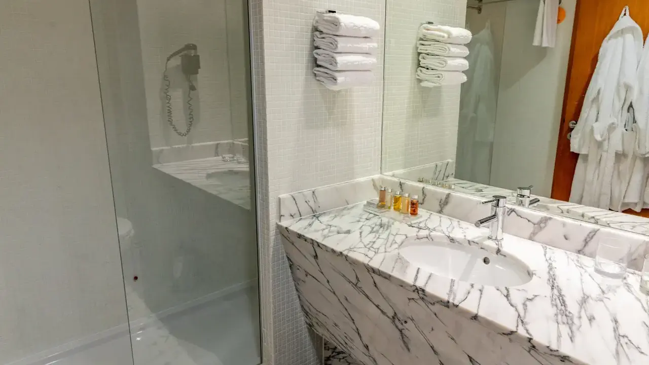 Marina Club Lagos Resort - ...