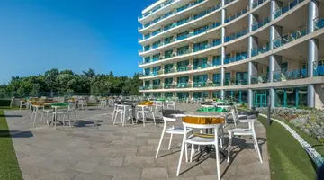 Marina Grand Beach