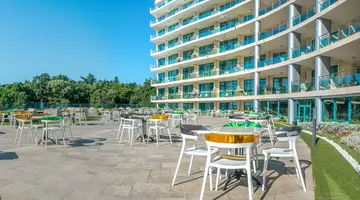 Marina Grand Beach