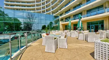 MARINA GRAND BEACH