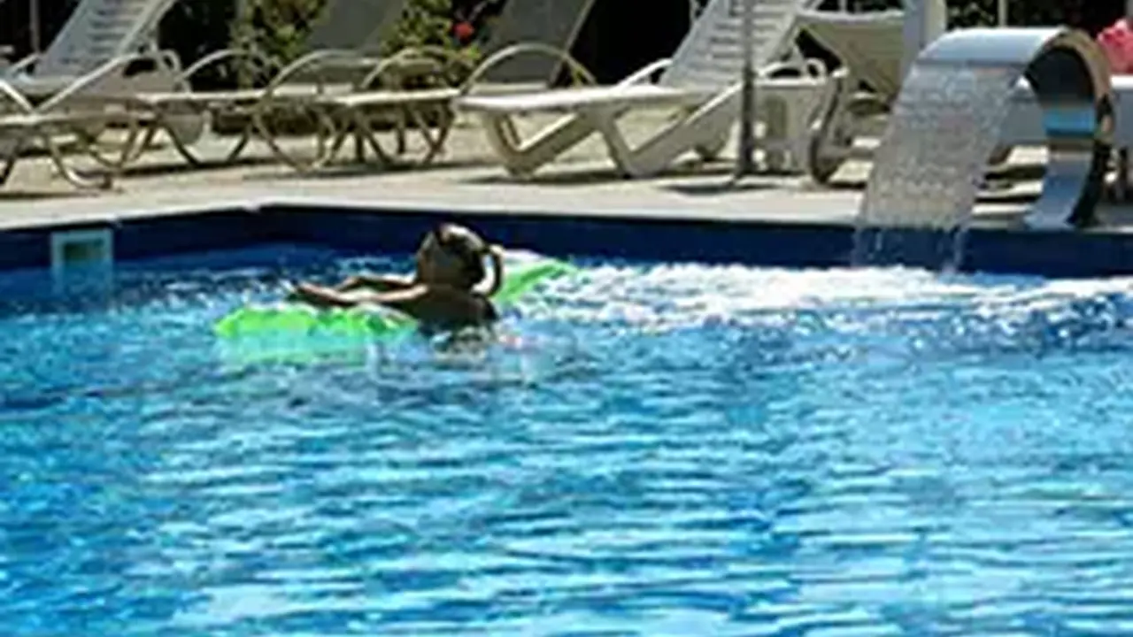 Marina Hotel