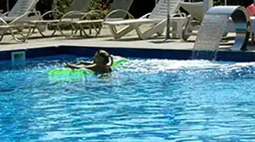 Marina Hotel