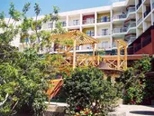 Marina Hotel
