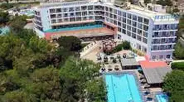 Marina Hotel