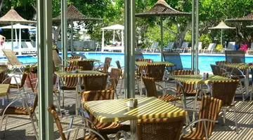 Marina Hotel