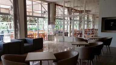 Marina Hotel