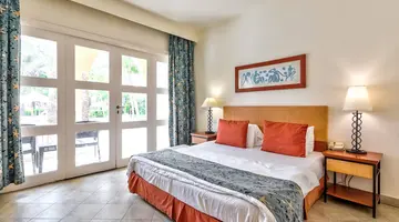 Marina Plaza Hotel