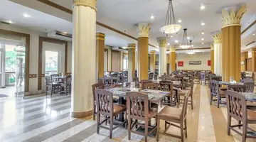 Marina Plaza Hotel