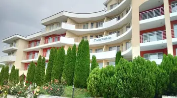 Marina Residence (Kavarna)