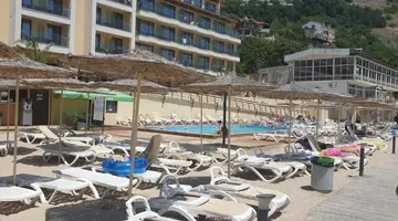 Marina Residence (Kavarna)