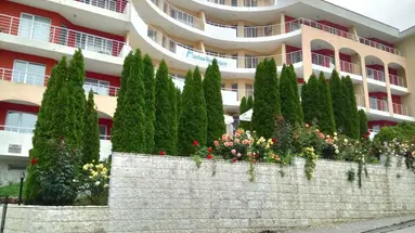 Marina Residence (Kavarna)