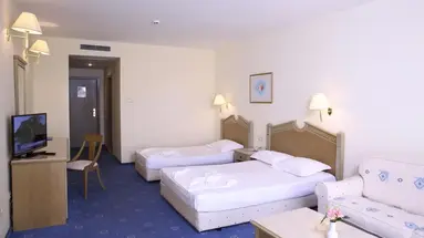 Marina Royal Palace