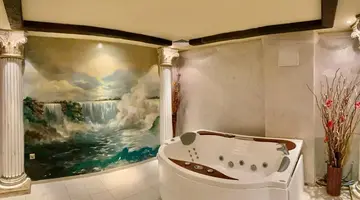 Marina Royal Palace