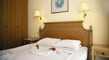 Marina Royal Palace