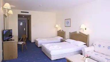 Marina Royal Palace