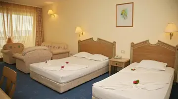 Marina Royal Palace